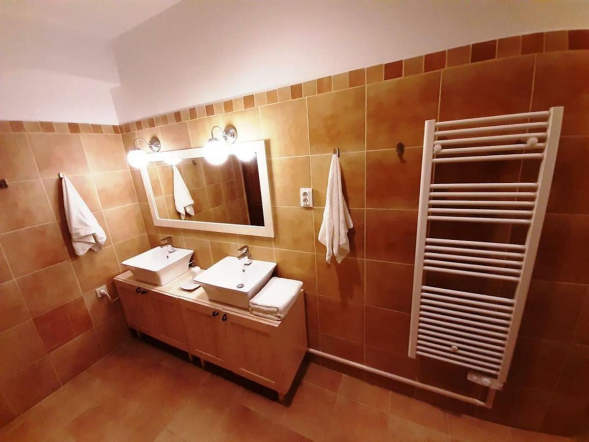 2 Bedroom Apartment Near Heroes Square Βουδαπέστη Εξωτερικό φωτογραφία